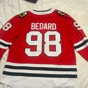 connor bedard chicago blackhawk’s red fanatics jersey